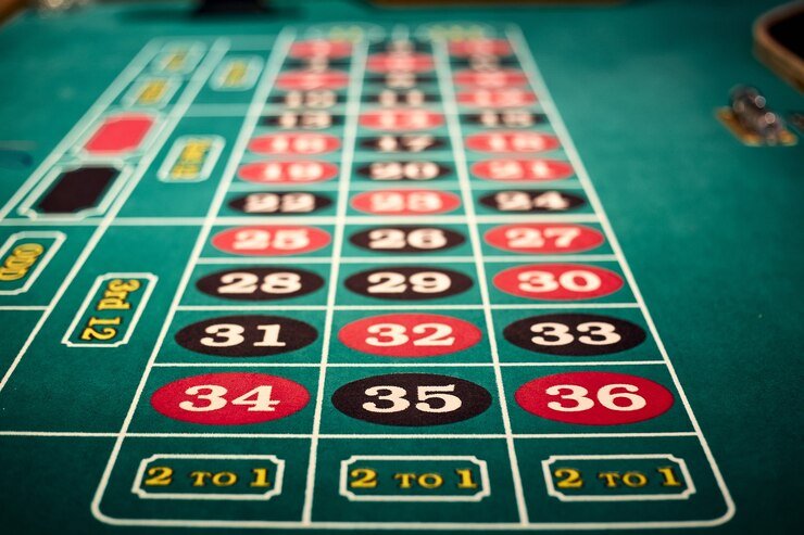 Mobile fantasy slots guidance with clear cyan purple sections for Bangladesh